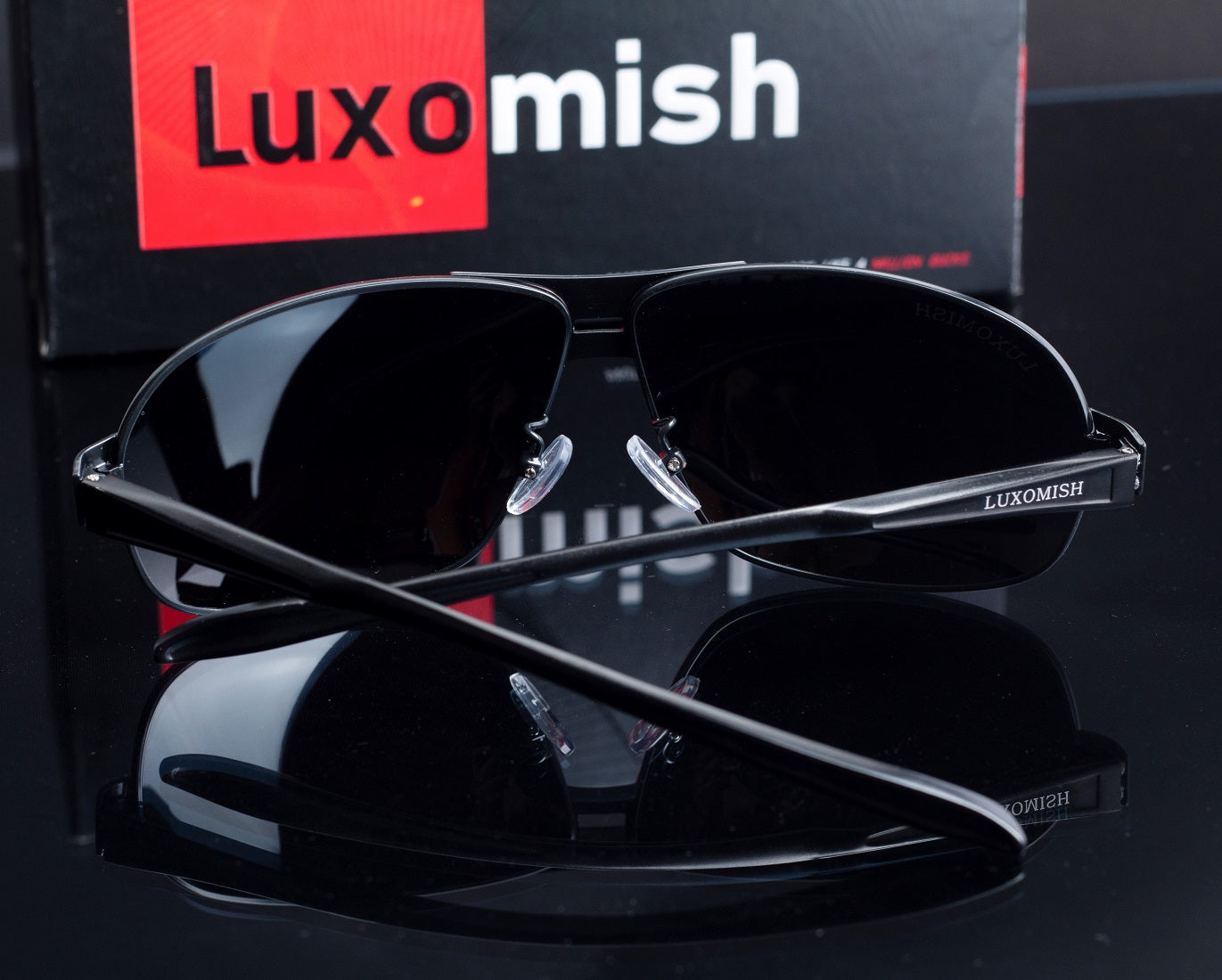 Luxomish Oval Black Polarized Al-Mg Sunglasses