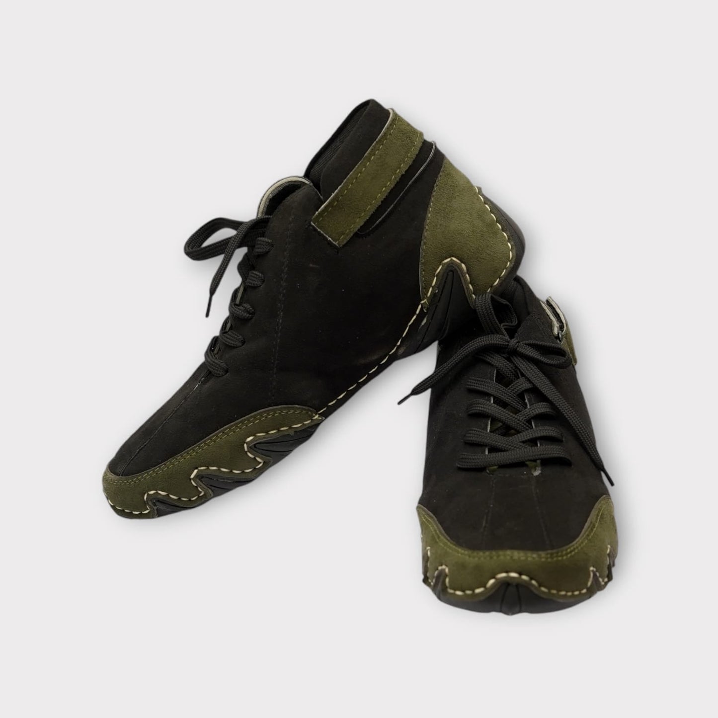 Trail Blaze Laceup Sneakers - All Color