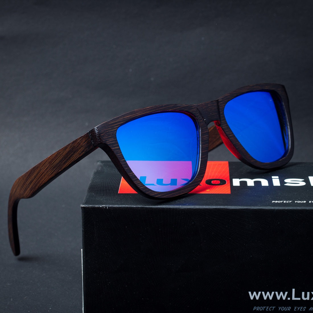 Luxomish Full Wooden Premium Polarized Sunglasses