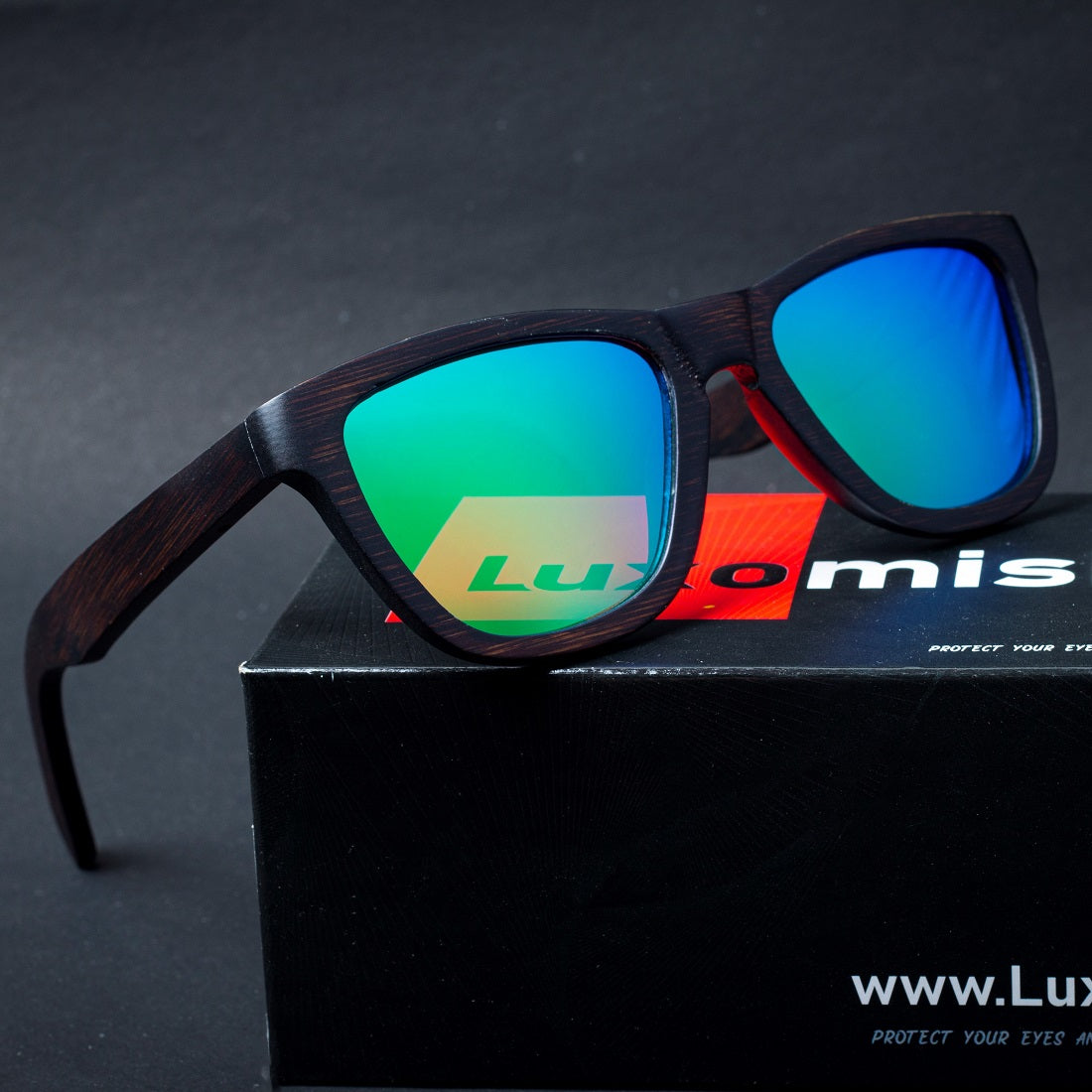 Luxomish Full Wooden Premium Polarized Sunglasses