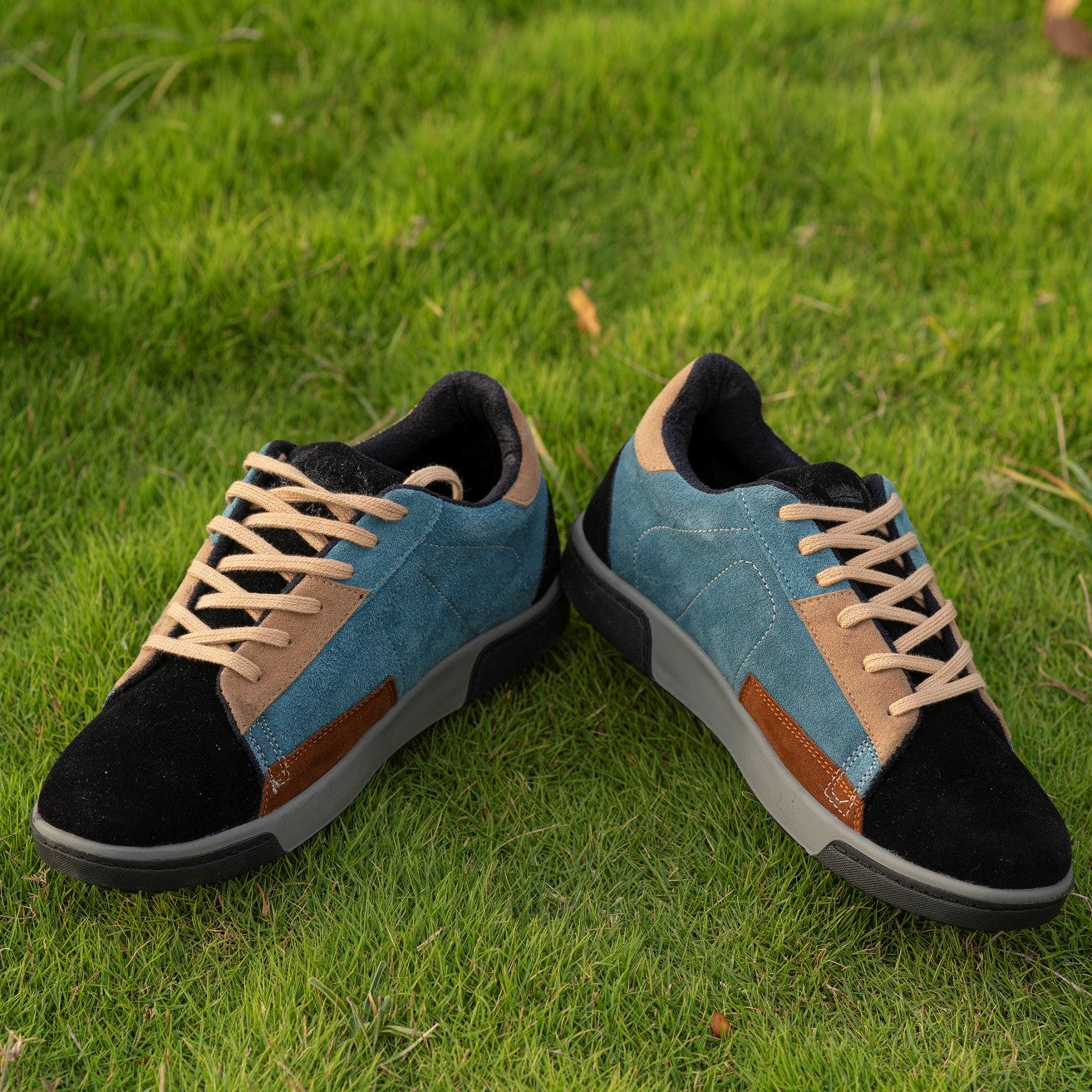 Xenon Premium Suede Leather Laceup Sneakers